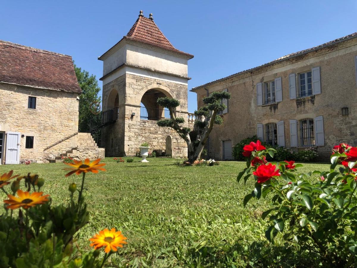 Domaine De Monplaisir Bed & Breakfast Caylus Exterior photo