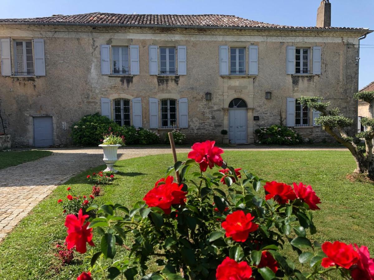 Domaine De Monplaisir Bed & Breakfast Caylus Exterior photo