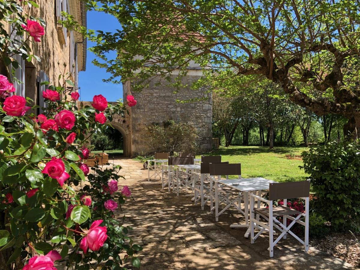 Domaine De Monplaisir Bed & Breakfast Caylus Exterior photo